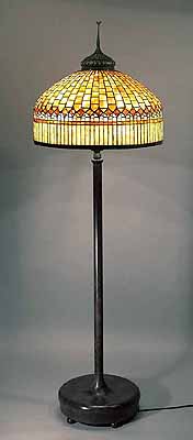 24 1/2" Standard geometric Tiffany floor Lamp amber